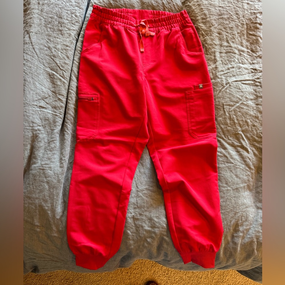 Figs Uman Jogger Scrub Pants Size Medium Red